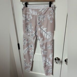 AllFenix White Floral Leggings size large